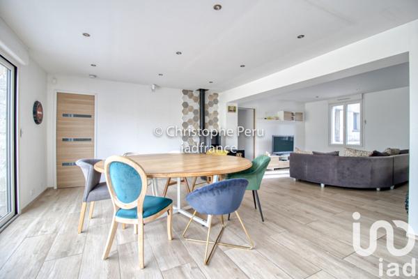 Maison à vendre 7 pièces 244 m² Magny-en-Vexin