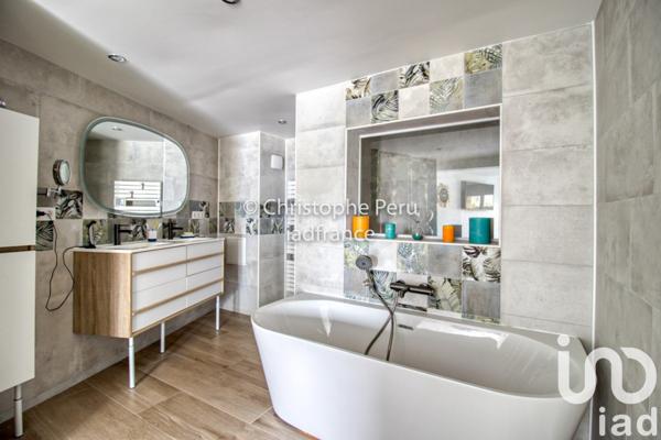 Maison à vendre 7 pièces 244 m² Magny-en-Vexin