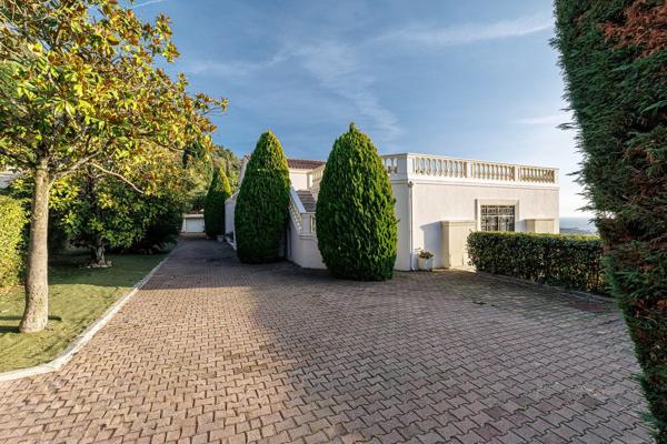 Vente Villa de luxe Nice 14 Pièces 713 m²