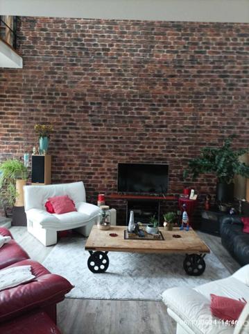 Superbe triplex avec Terrasse avec 2studios indépendants