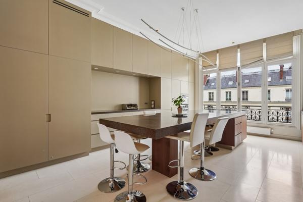 Vente Appartement de luxe Neuilly-sur-Seine 9 Pièces 291 m²