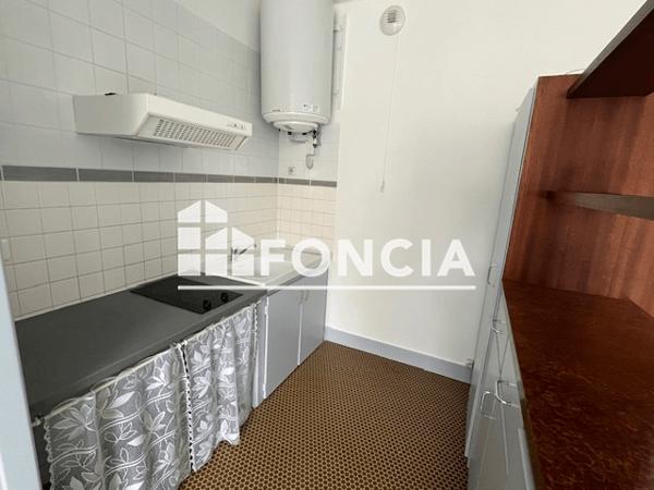 Location Appartement 2 pièces 36.72 m² - 11 RUE DES FILOIRS Chateau Thierry 02400