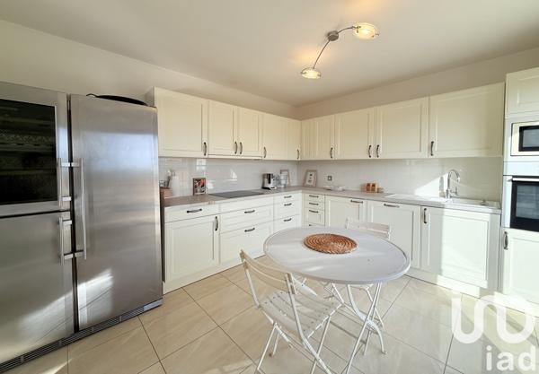 Appartement à vendre 5 pièces 138 m² Hyères