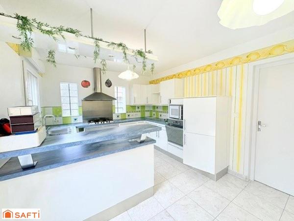 Pavillon d’architecte habitable en semi plain-pied – 201 m² – Bruay-sur-l’Escaut