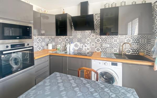 Appartement à vendre    3 pièces • 62,60 m2 Commentry