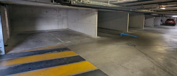 Magnifique appartement T3 recent avec terrasse vue degagée et parking .