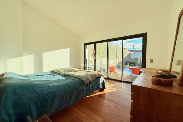 La Rochelle (17000) Proximité du vieux port et de la gare - Maison contemporaine avec piscine et double garage