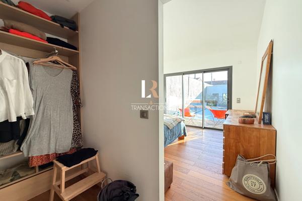 La Rochelle (17000) Proximité du vieux port et de la gare - Maison contemporaine avec piscine et double garage