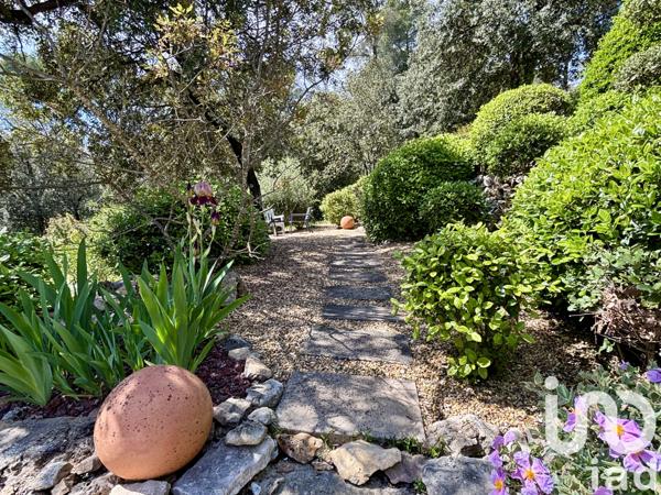 Maison à vendre 5 pièces 210 m² Lorgues