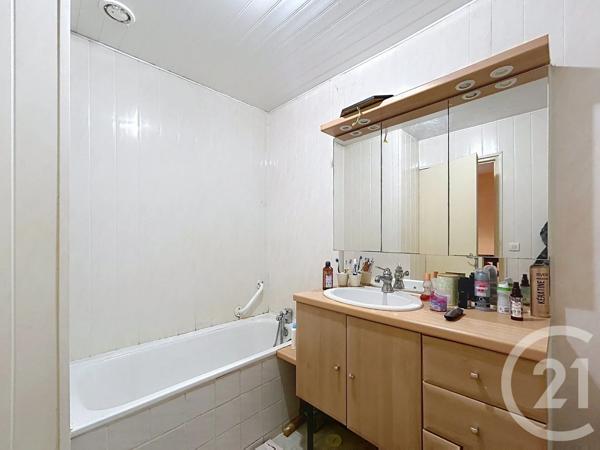 Maison à vendre  6 pièces - 111,08 m 2   CHALONS EN CHAMPAGNE  - 51