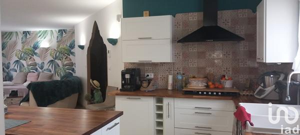 Maison 6 pièces de 144 m² à La Couronne (16400)