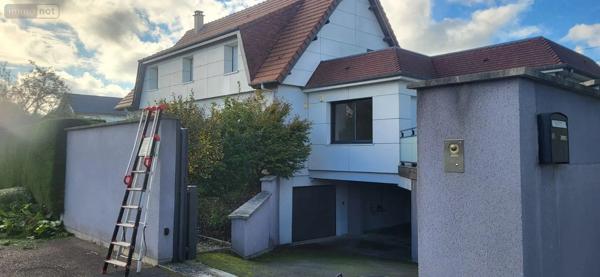 Location - Maison Franqueville-Saint-Pierre 76520 5 pièces 170 m 2 700 m 2