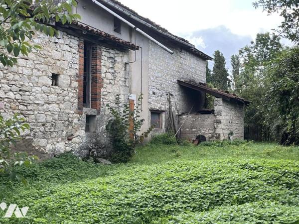 Maison à Neuville-sur-Ain