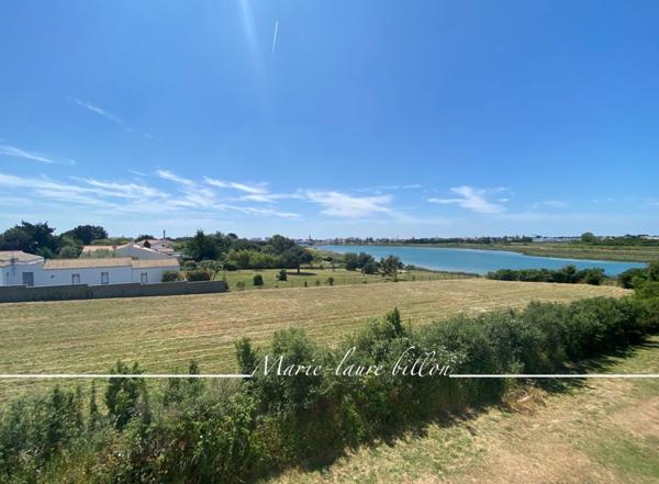 Dpt Vendée (85), à vendre LE FENOUILLER ensemble immobilier composé de 3 logements, VUE RIVIERE.