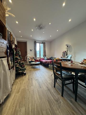 Maison de village de 83,94 m²