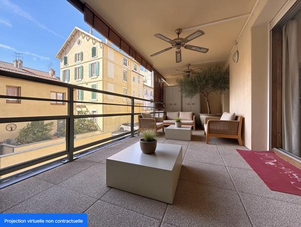 VALENCE- Duplex 106 m² - 4 chambres 2 terrasses 1 jardin 1 garage double.