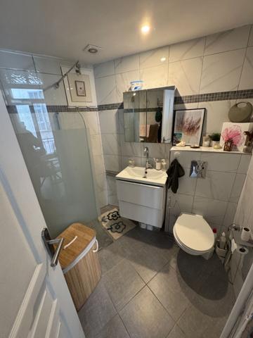 Charmant 2 pièces sur Nice Riquier