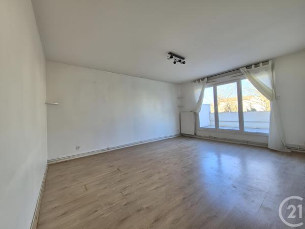 Appartement T4 à vendre  4 pièces - 80,64 m2 ST GEORGES DE RENEINS - 69