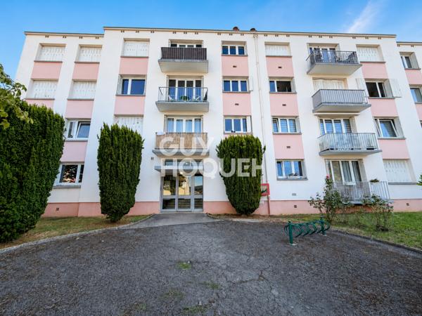 Appartement T4 rénové – balcon – parking – cave – clim réversible
