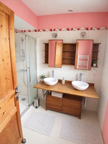 Maison familiale de 142 m² à proximité des transports