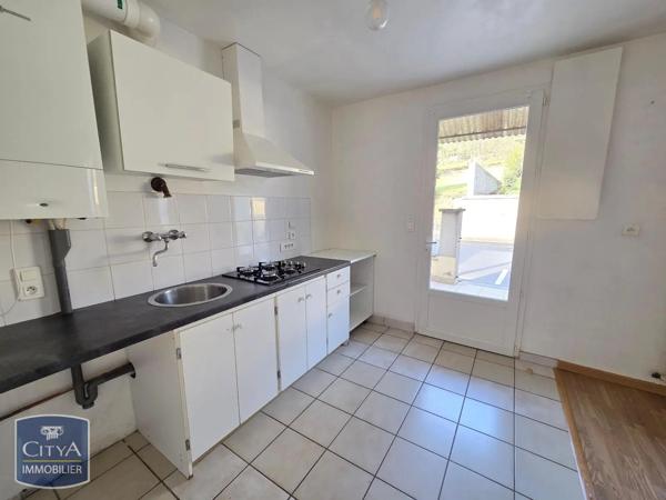 Appartement à louer 3 pièces 48m² Auzat-la-Combelle (63570)