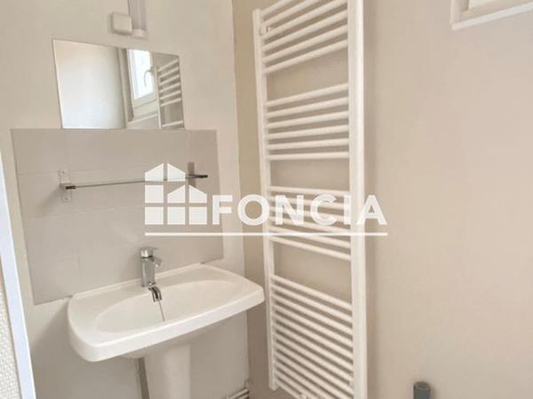 Location Appartement 2 pièces 45.64 m² - 9 RUE HYACINTHE FAURE Limoges 87100