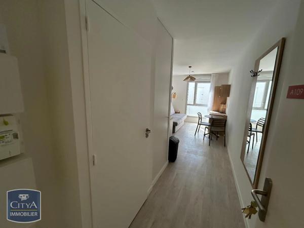 Appartement à louer 1 pièce 18.9m² La Rochelle (17000)