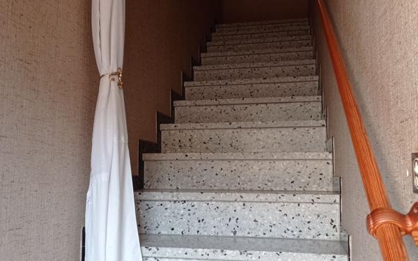 Maison à vendre    6 pièces • 124 m2 Saint-Quentin-la-Poterie