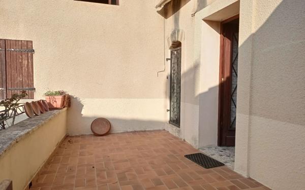 Maison à vendre    6 pièces • 124 m2 Saint-Quentin-la-Poterie