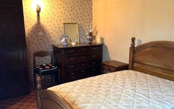 Maison à vendre    6 pièces • 124 m2 Saint-Quentin-la-Poterie