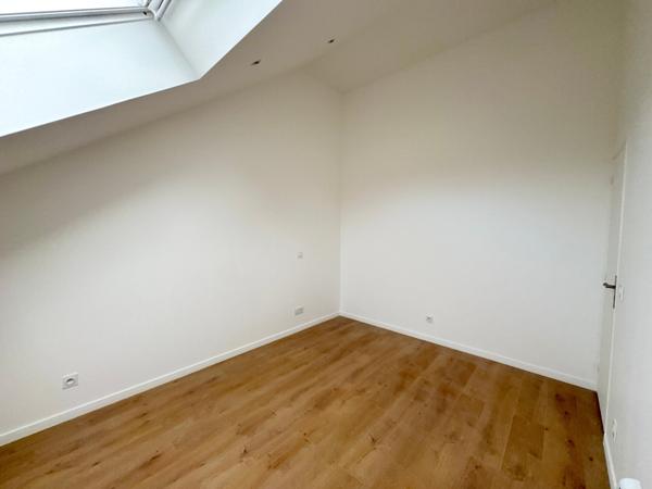 maison F3 de 54 m2 avec cour