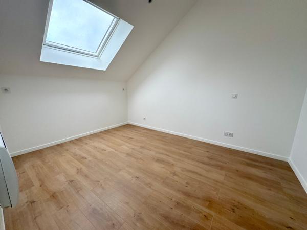 maison F3 de 54 m2 avec cour