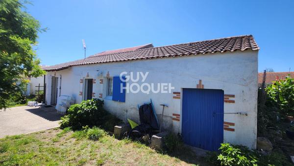 Trois maisons sur une parcelle de 1069m² ! Idéal pour les familles nombreuses