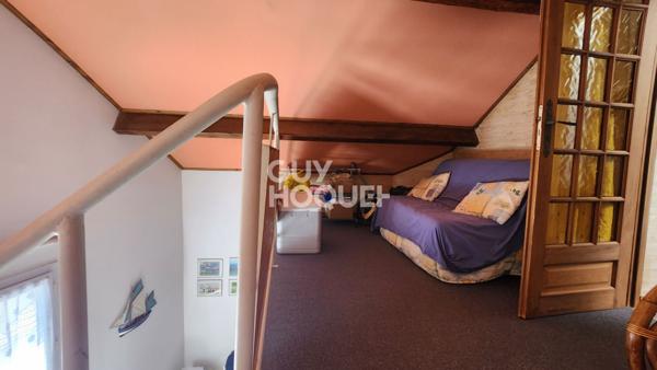 Trois maisons sur une parcelle de 1069m² ! Idéal pour les familles nombreuses