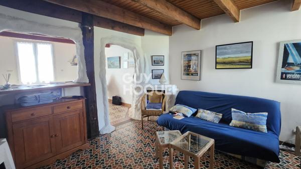 Trois maisons sur une parcelle de 1069m² ! Idéal pour les familles nombreuses