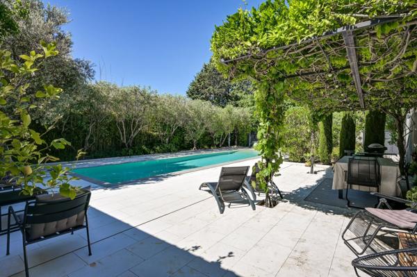 Vente Maison de luxe Saint-Rémy-de-Provence 5 Pièces 175 m²