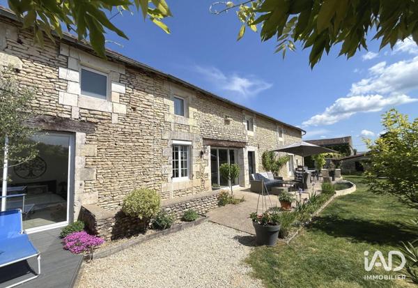 Maison à vendre 8 pièces 307 m² Vouillé