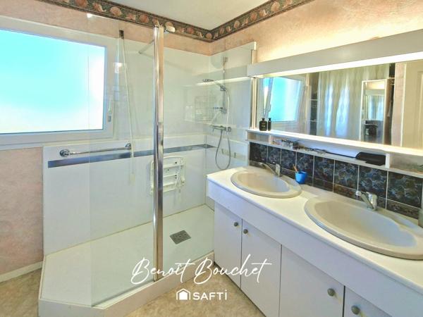 maison 4 chambres véranda