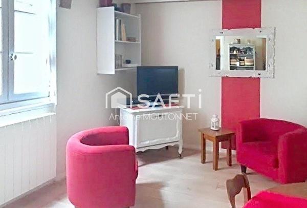 Studio meublé au cœur du quartier historique