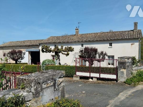 MAISON DE CAMPAGNE de 135 m² /JARDIN 1535 M²