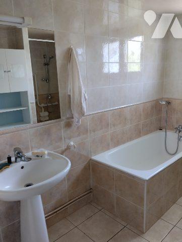 MAISON DE CAMPAGNE de 135 m² /JARDIN 1535 M²