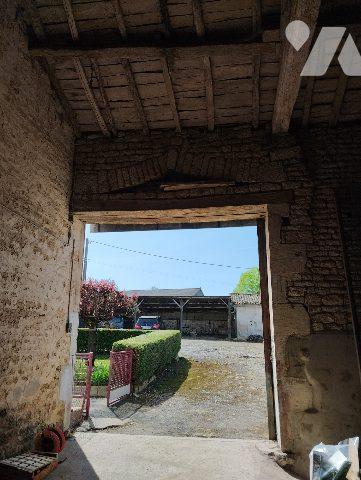 MAISON DE CAMPAGNE de 135 m² /JARDIN 1535 M²