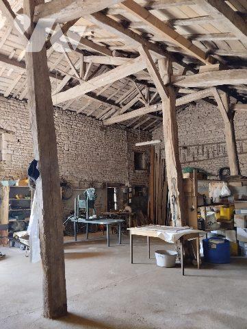 MAISON DE CAMPAGNE de 135 m² /JARDIN 1535 M²