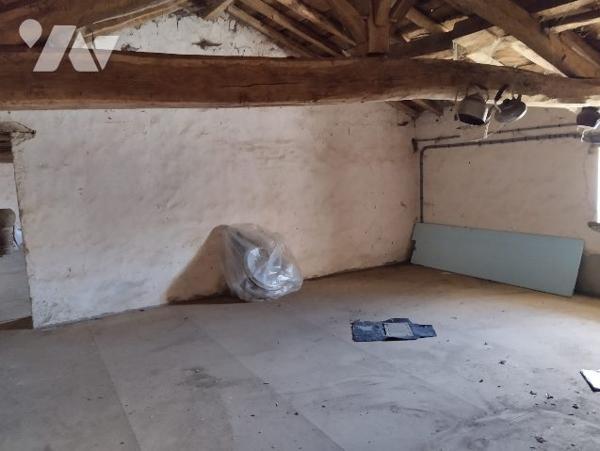 MAISON DE CAMPAGNE de 135 m² /JARDIN 1535 M²
