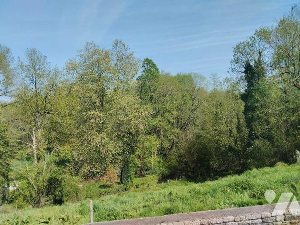 MAISON DE CAMPAGNE de 135 m² /JARDIN 1535 M²