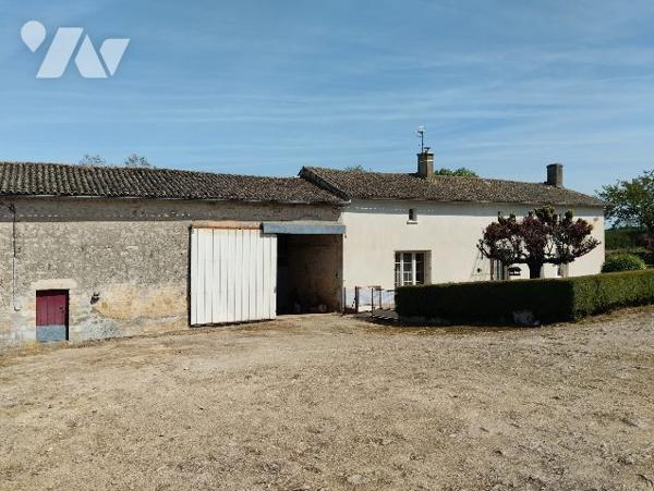MAISON DE CAMPAGNE de 135 m² /JARDIN 1535 M²