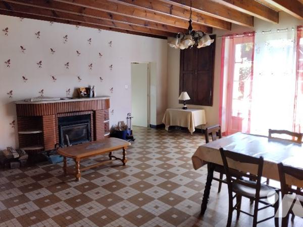 MAISON DE CAMPAGNE de 135 m² /JARDIN 1535 M²