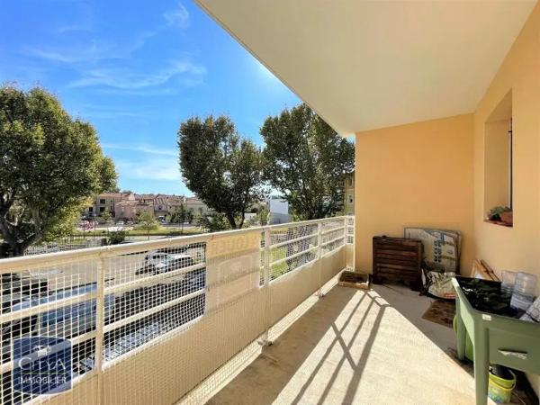 Appartement à louer 3 pièces 62.7m²