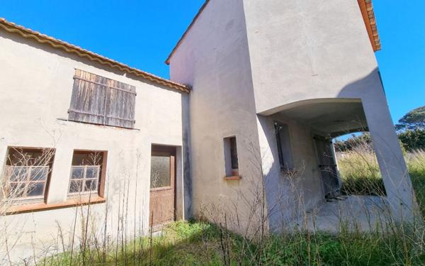 Maison à vendre    2 pièces •  Six-Fours-les-Plages