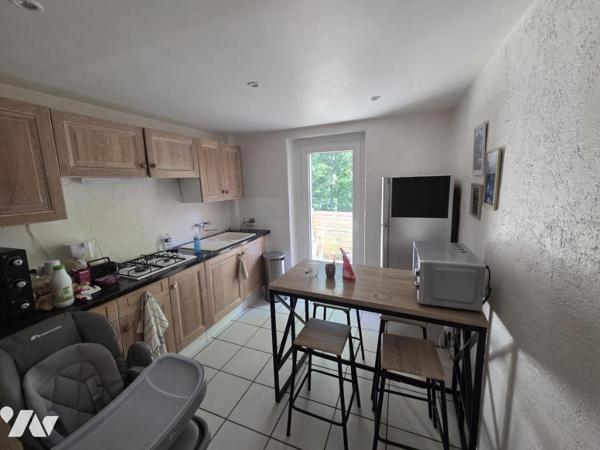 Immeuble de rapport avec 4 appartements - Lorient secteur Kervaric 